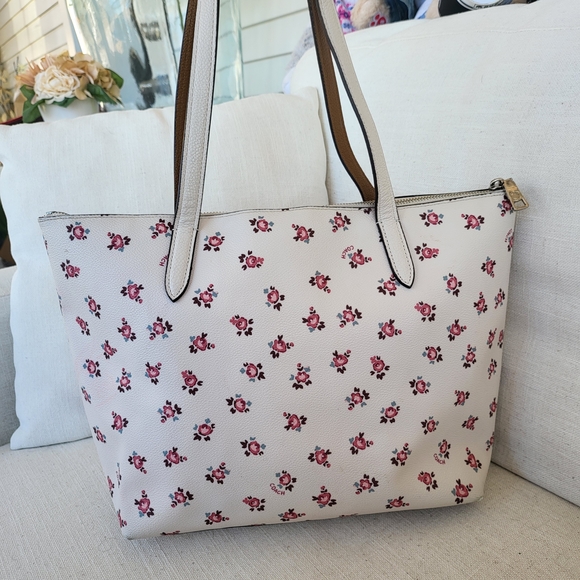 Coach Floral Tote Bag - Cream and Red - Picture 2 of 4